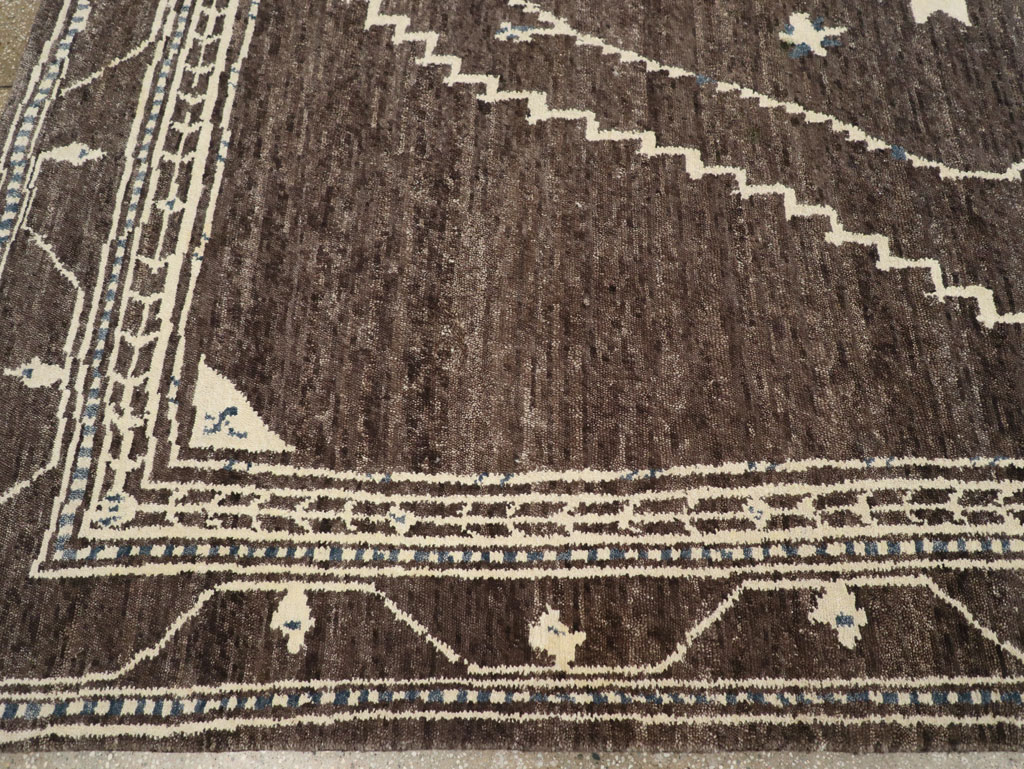 Modern Tibetan Agra Style Small Room Size Carpet, No.31736 - Staging