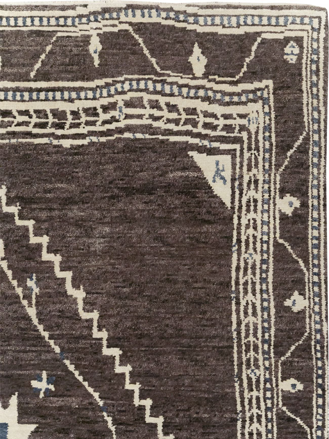 Tribal Style Modern Indian Agra Small Room Size Carpet, No.31737 - Staging