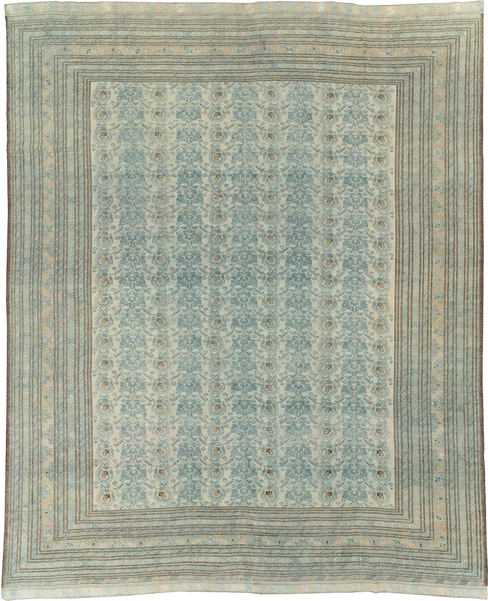 Antique Central Asian Turkoman Room Size Carpet, No.31738 - Staging