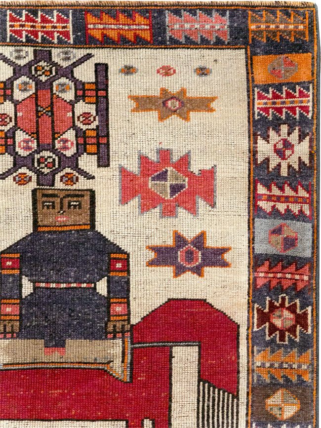 Vintage Persian Pictorial Bakhtiari Accent Rug, No.31742 - Staging