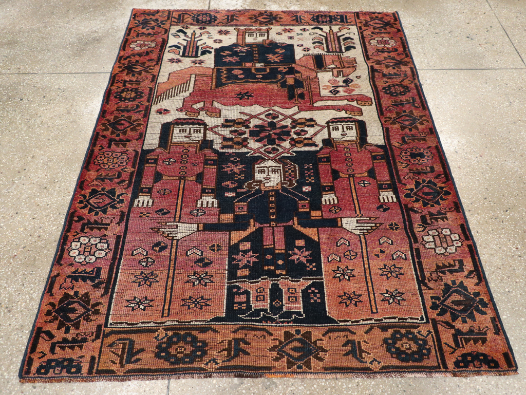Vintage Persian Bakhtiari Rug, No.31747 - Staging