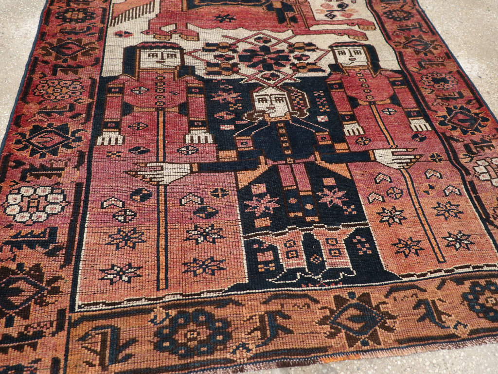 Vintage Persian Bakhtiari Rug, No.31747 - Staging