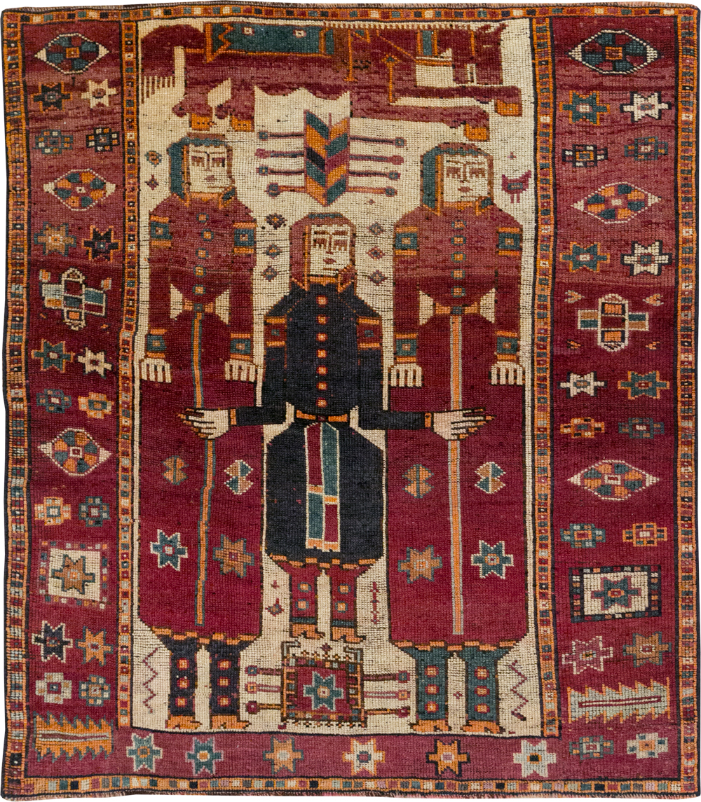 Vintage Persian Bakhtiari Pictorial Rug, No.31752 - Staging