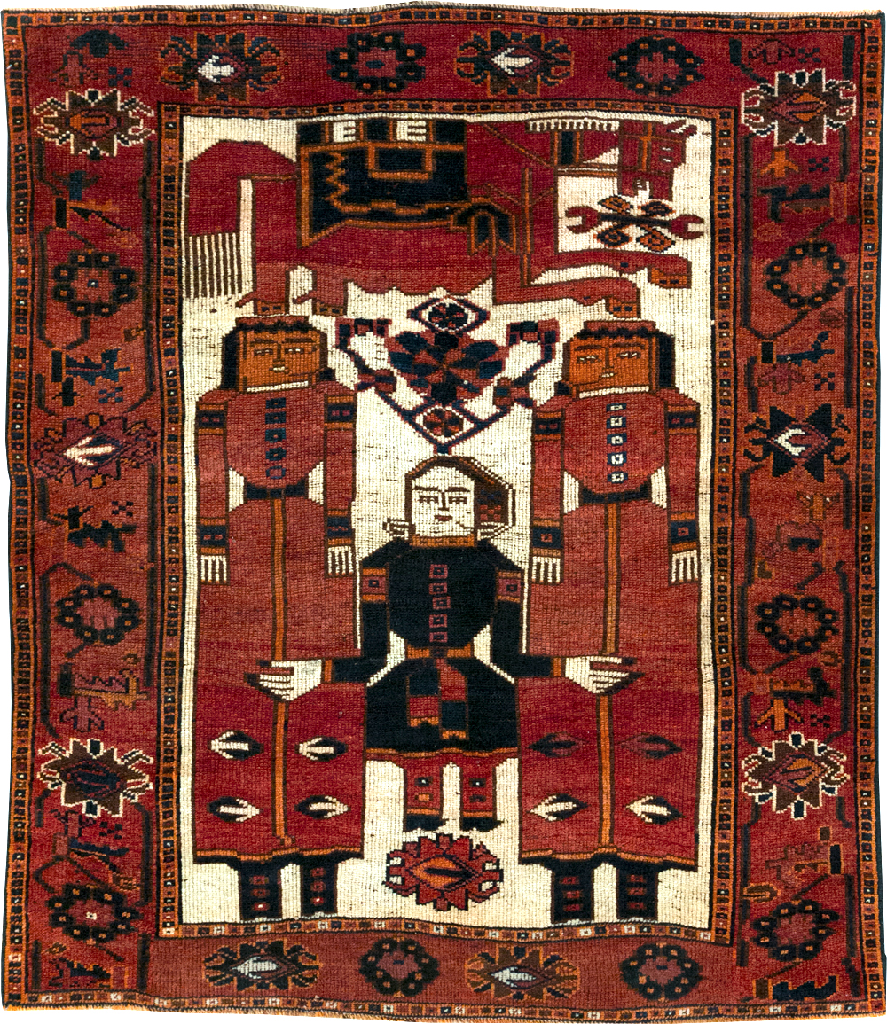 Vintage Persian Bakhtiari Pictorial Rug, No.31754 - Staging