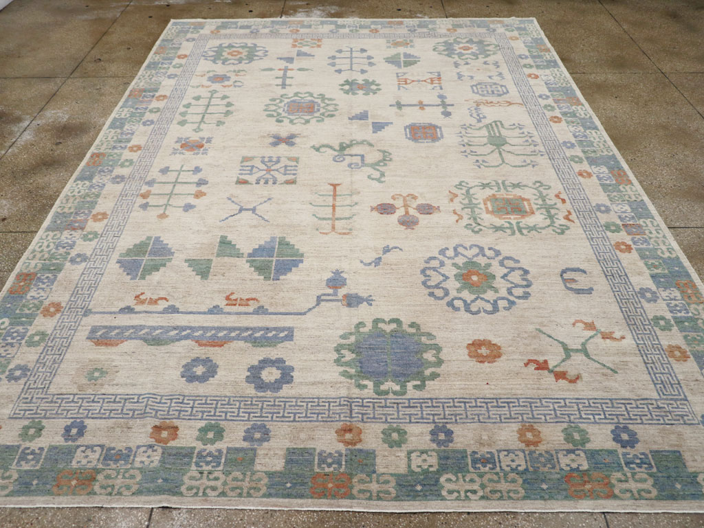 Modern East Turkestan Khotan Room Size Carpet, No.31761 - Staging