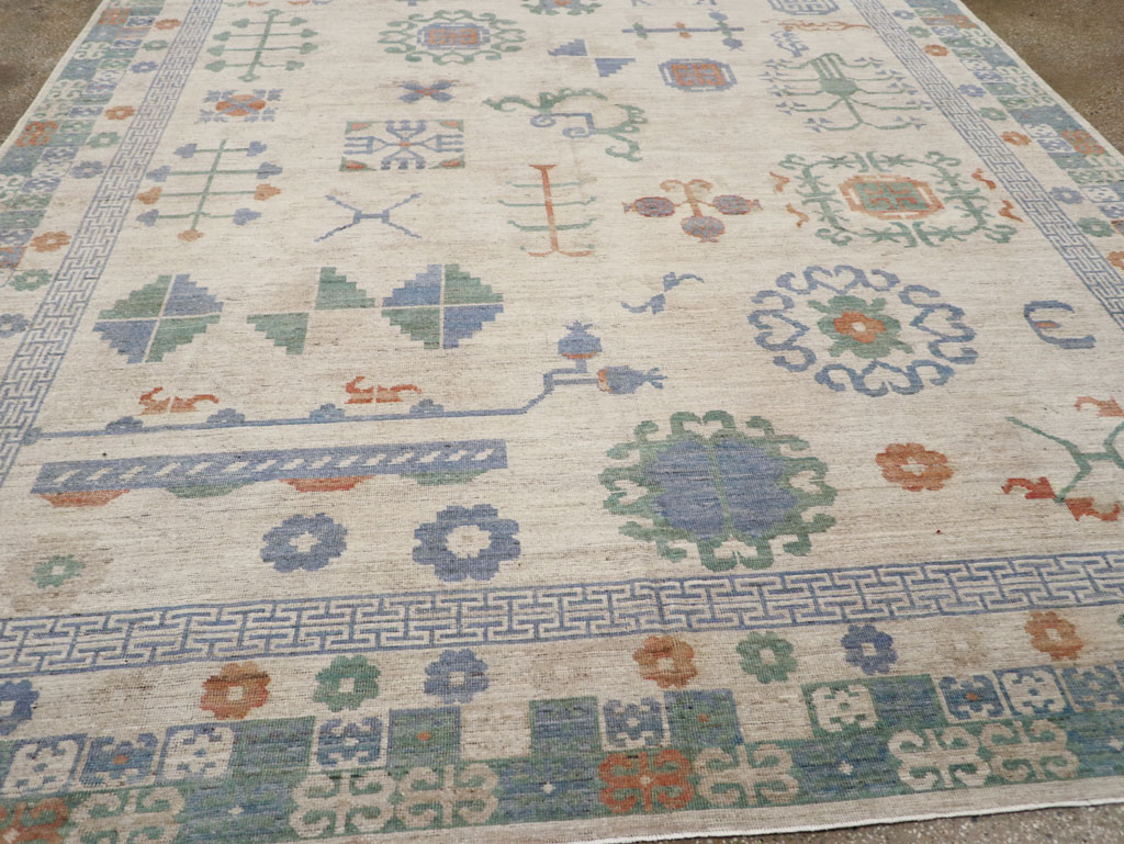 Modern East Turkestan Khotan Room Size Carpet, No.31761 - Staging