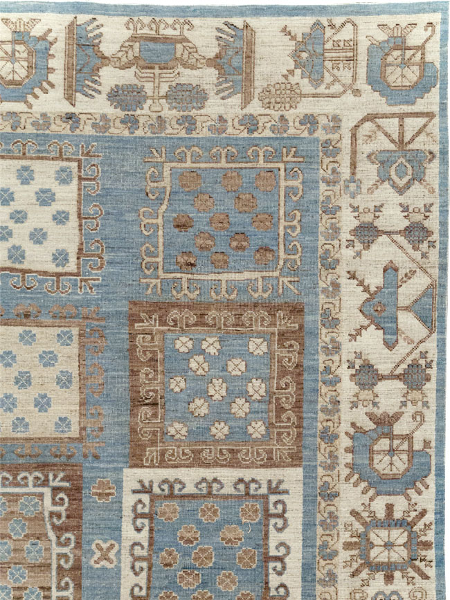 Modern East Turkestan Khotan Room Size Carpet, No.31765 - Staging