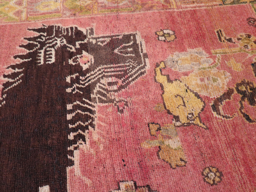 Vintage Persian Pictorial Shiraz Throw Rug, No.31777 - Staging