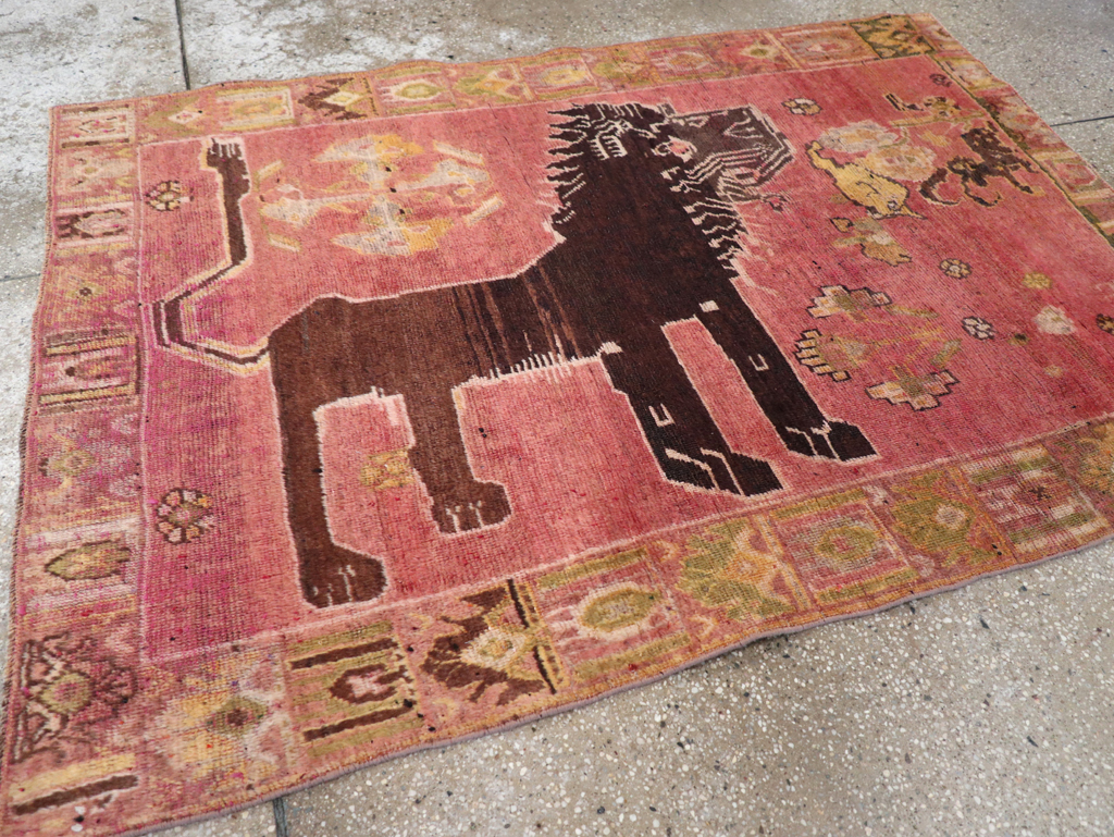 Vintage Persian Pictorial Shiraz Throw Rug, No.31777 - Staging