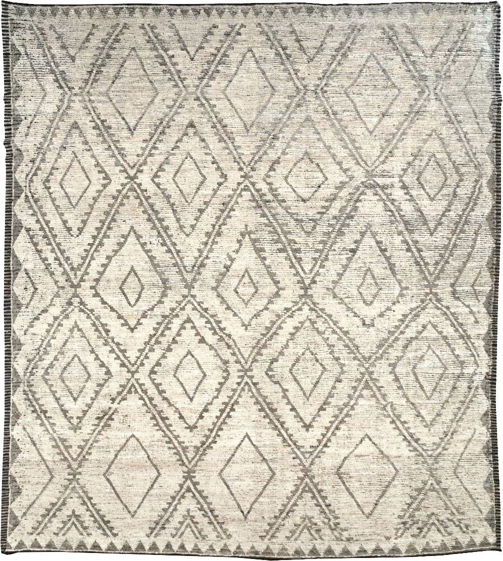 Contemporary Moroccan Inspired Turkish Large Room Size Carpet, No.31786 - Staging