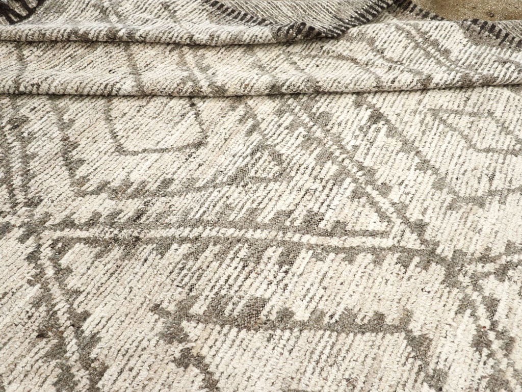 Contemporary Moroccan Inspired Turkish Large Room Size Carpet, No.31786 - Staging