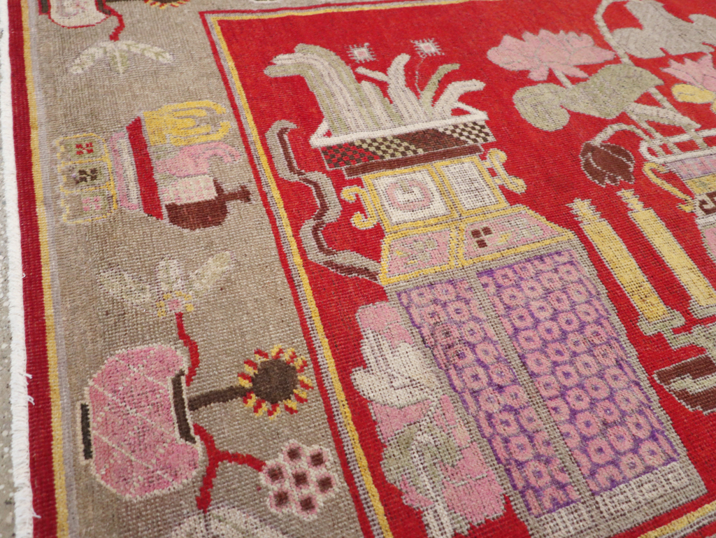 Antique East Turkestan Pictorial Vase Khotan Rug, No.31790 - Staging