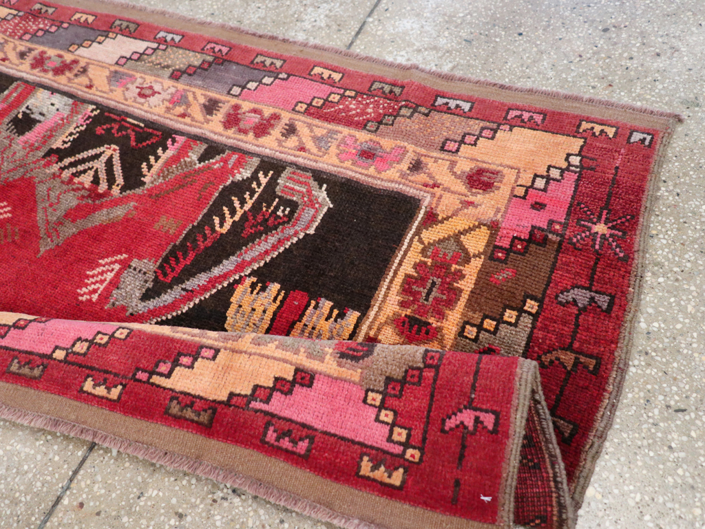 Vintage Turkish Pictorial Throw Rug, No.31802 - Staging