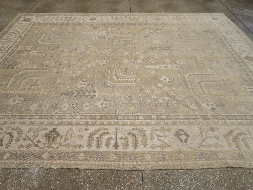 Antique Turkish Oushak Room Size Carpet, No.31826 - Staging