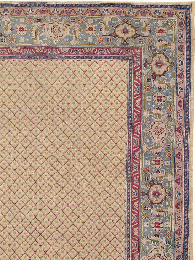 Vintage Indian Room Size Carpet, No.31828 - Staging