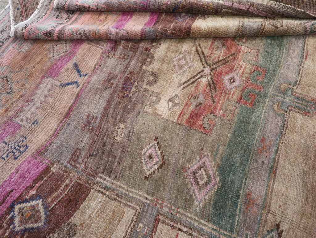 Vintage Turkish Anatolian Tribal Gallery Carpet, No.31830 - Staging