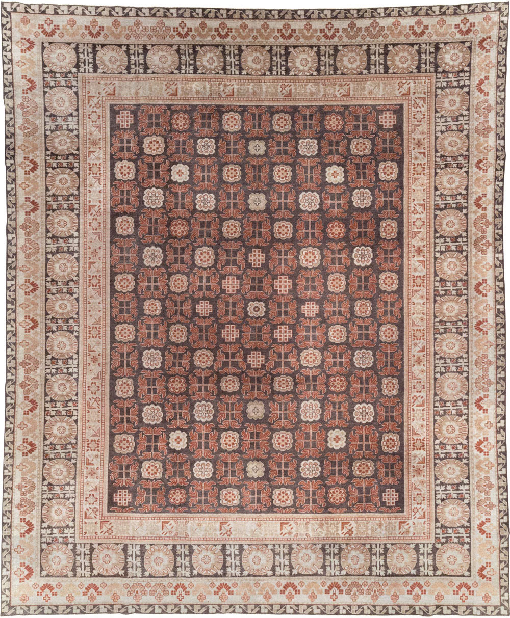Modern East Turkestan Khotan Room Size Carpet, No.31848 - Staging