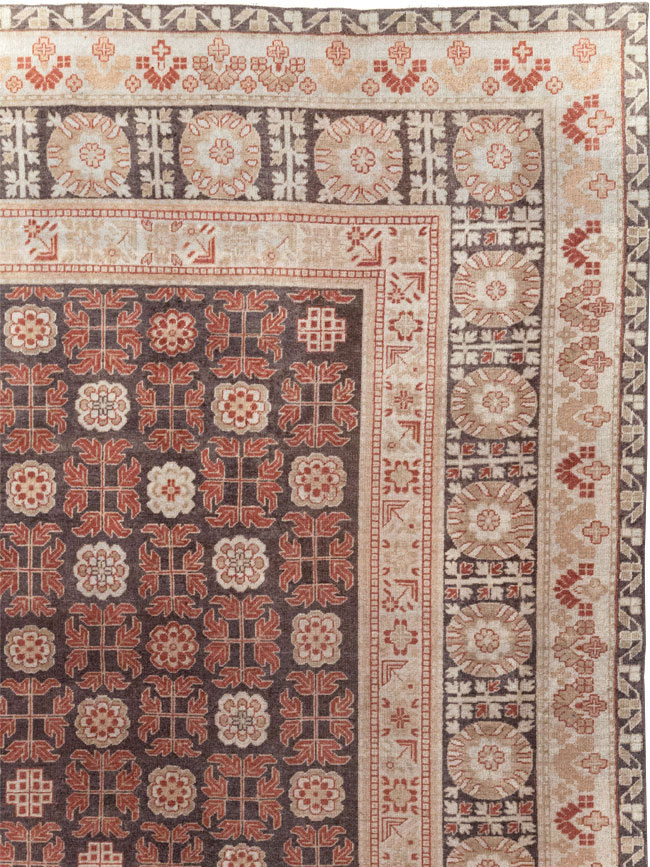 Modern East Turkestan Khotan Room Size Carpet, No.31848 - Staging