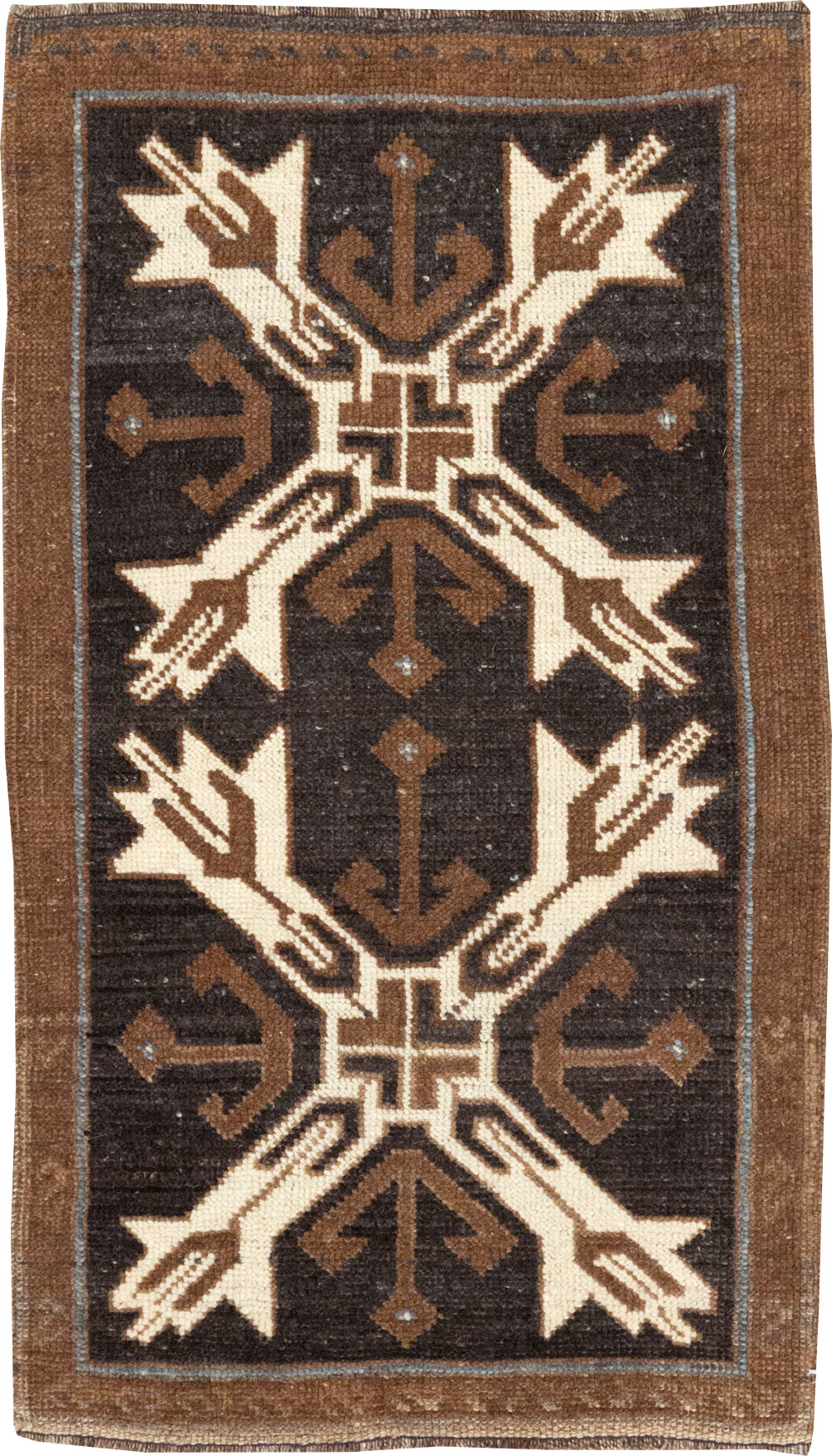 Vintage Turkish Anatolian Throw Rug, No.31855 - Staging