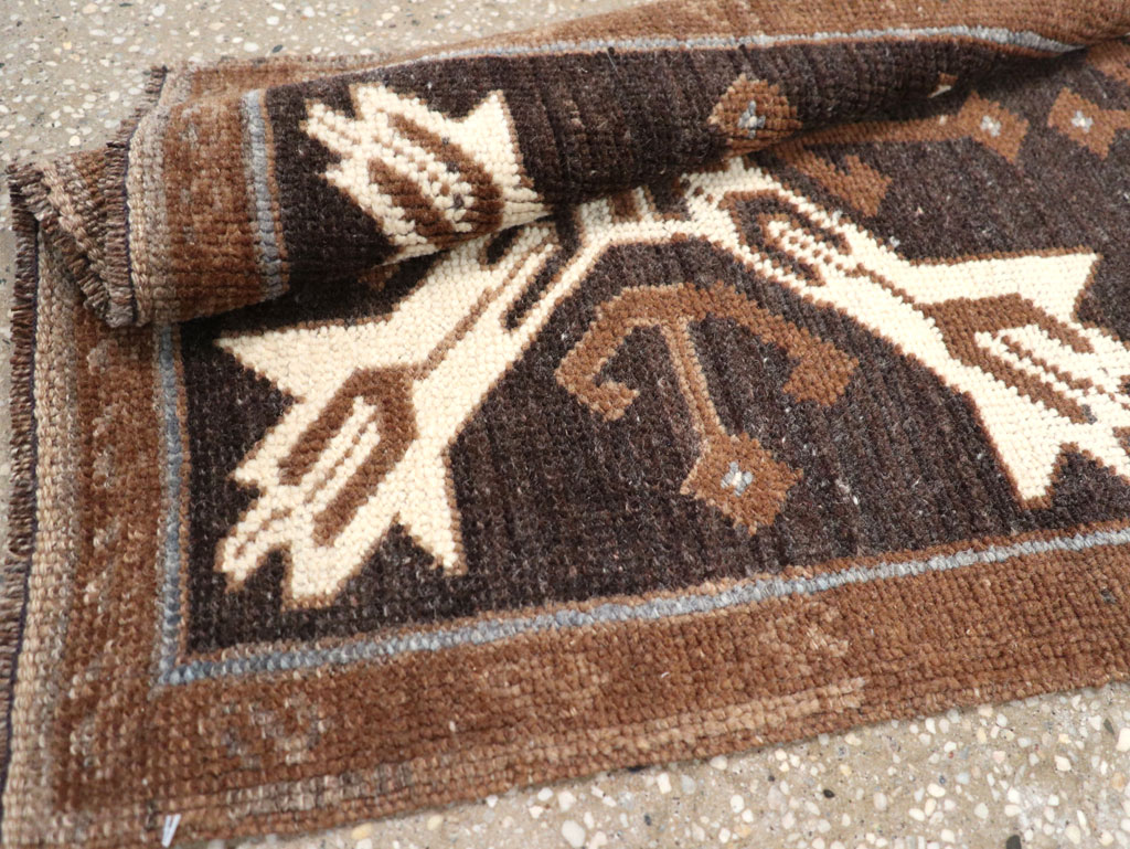 Vintage Turkish Anatolian Throw Rug, No.31855 - Staging
