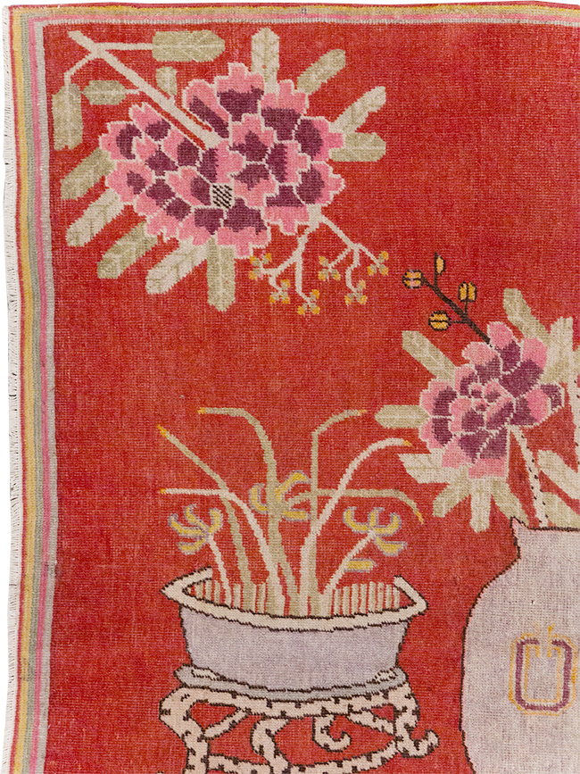 Antique East Turkestan Pictorial Vase Khotan Rug, No.31879 - Staging