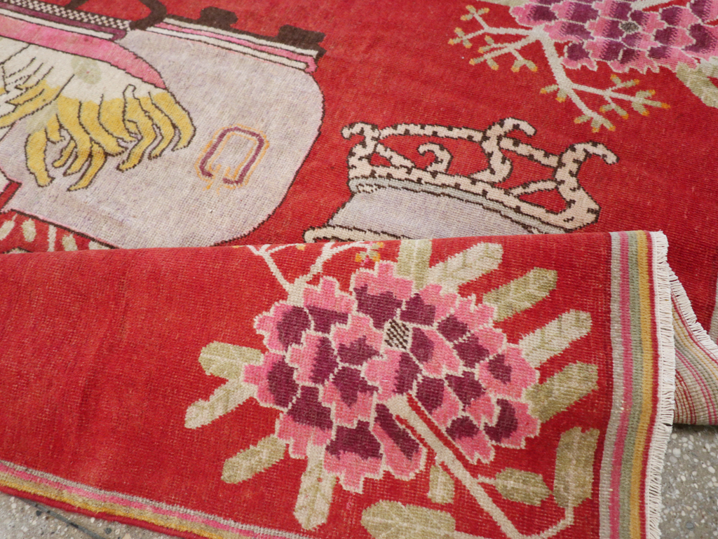 Antique East Turkestan Pictorial Vase Khotan Rug, No.31879 - Staging