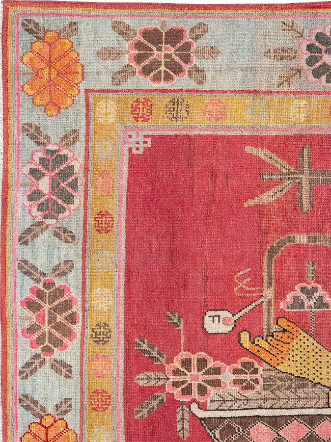 Antique East Turkestan Pictorial Vase Khotan Accent Rug, No.31882 - Staging