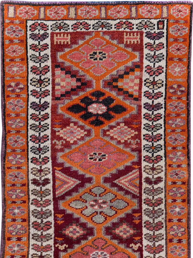 Vintage Turkish Anatolian Runner, No.31892 - Staging