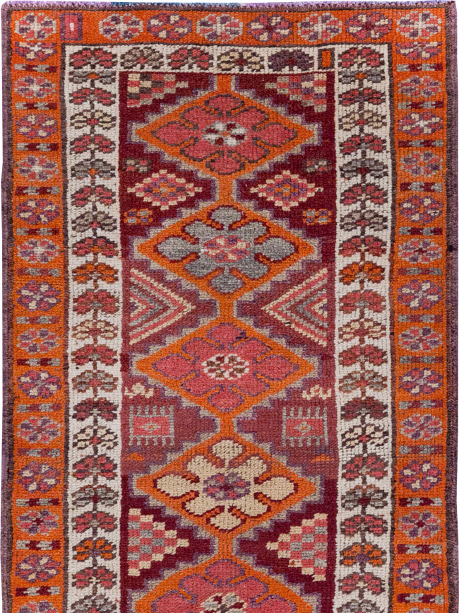 Vintage Turkish Anatolian Runner, No.31892 - Staging