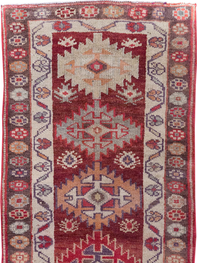 Vintage Turkish Anatolian Runner, No.31893 - Staging