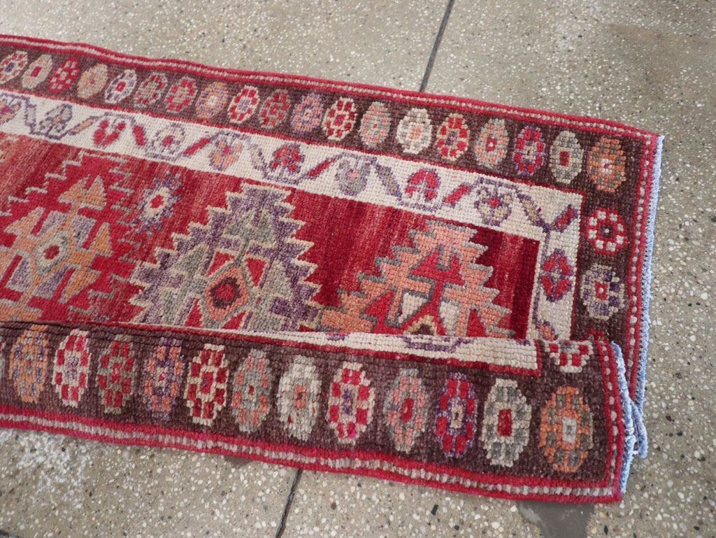Vintage Turkish Anatolian Runner, No.31893 - Staging