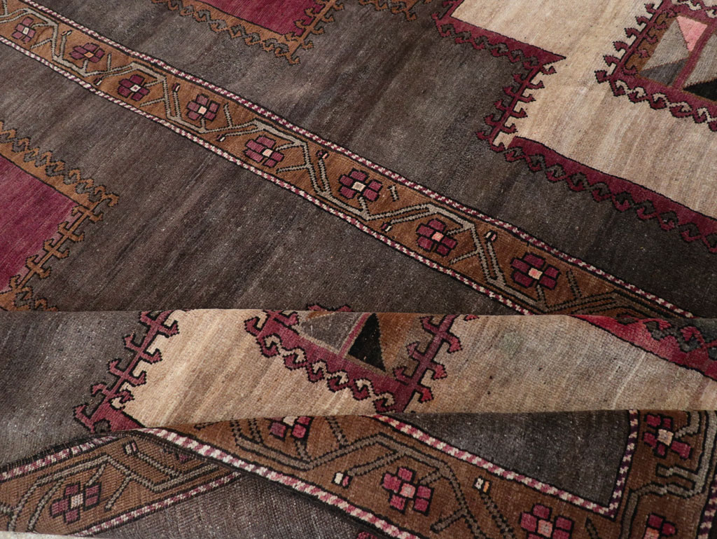 Tribal Vintage Turkish Anatolian Room Size Carpet, No.31897 - Staging