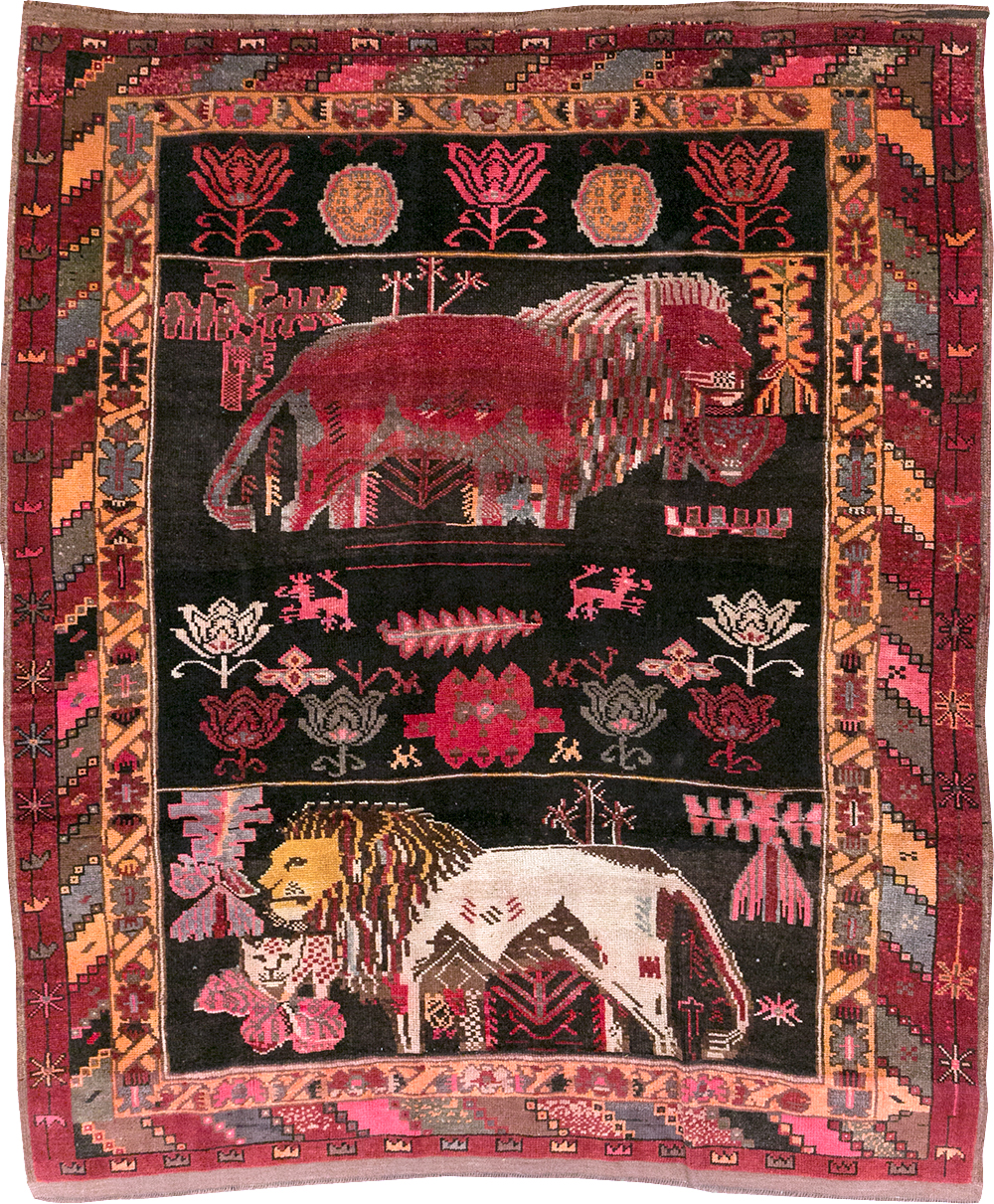 Vintage Turkish Anatolian Pictorial Accent Carpet, No.31909 - Staging