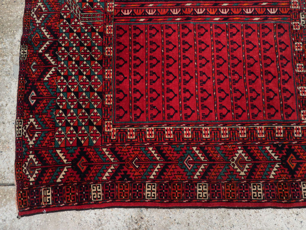 Vintage Central Asian Tekke Accent Rug, No.31915 - Staging