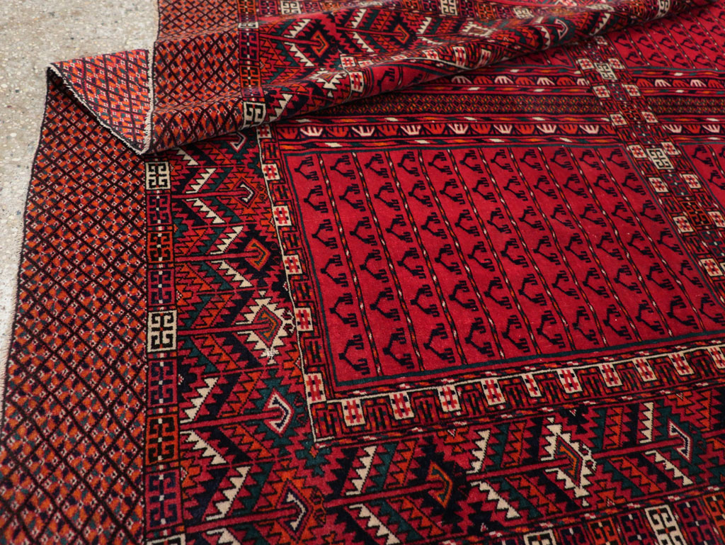 Vintage Central Asian Tekke Accent Rug, No.31915 - Staging