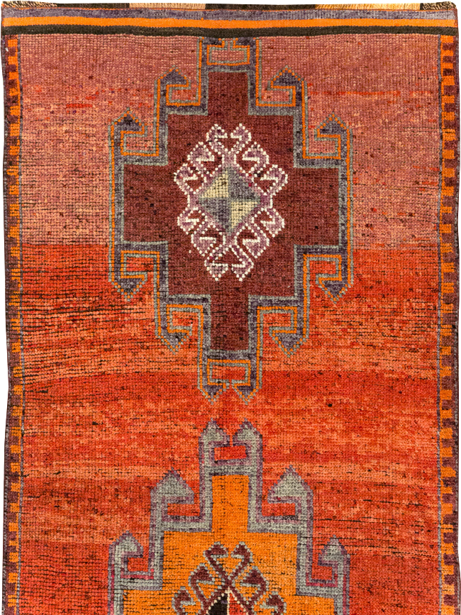 Vintage Turkish Anatolian Tribal Runner, No.31919 - Staging