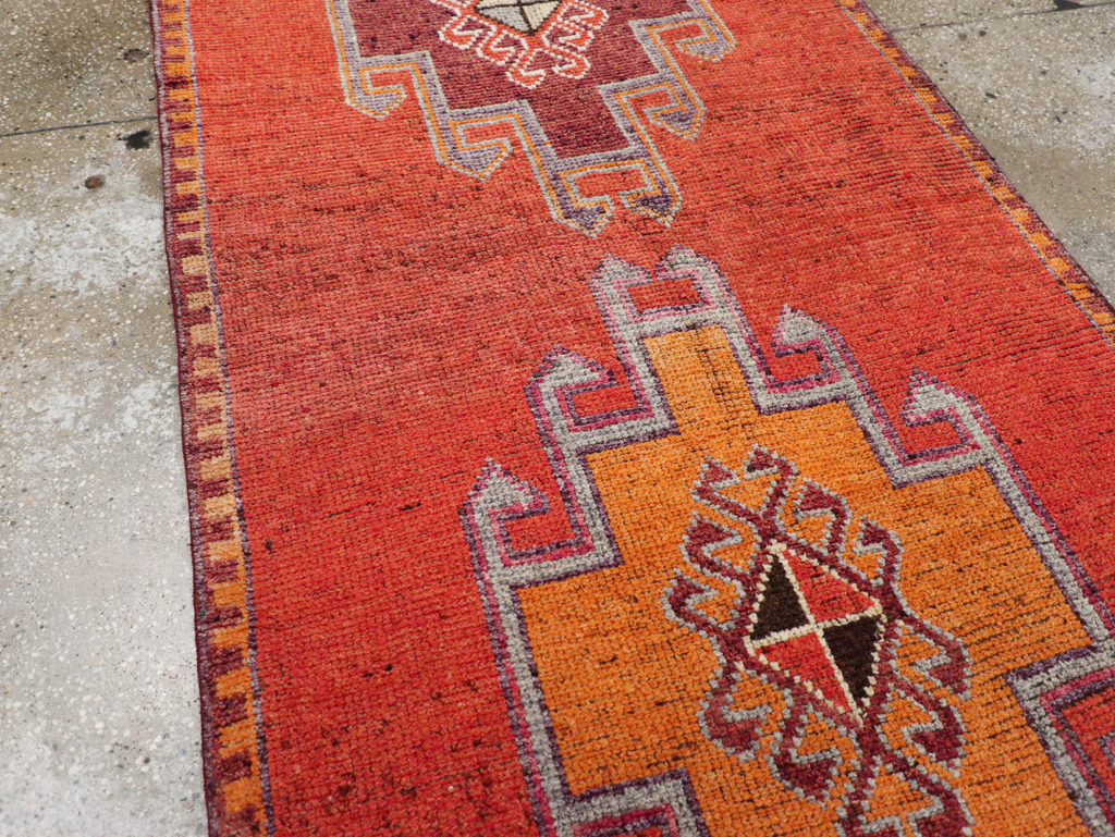 Vintage Turkish Anatolian Tribal Runner, No.31919 - Staging