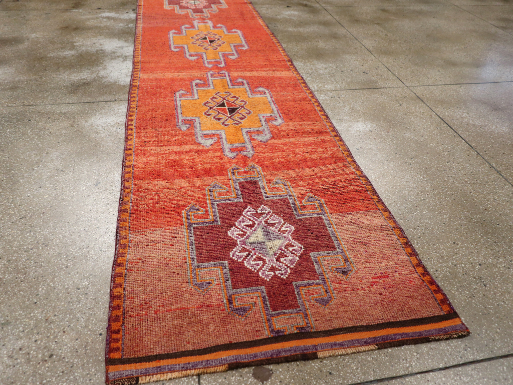 Vintage Turkish Anatolian Tribal Runner, No.31919 - Staging
