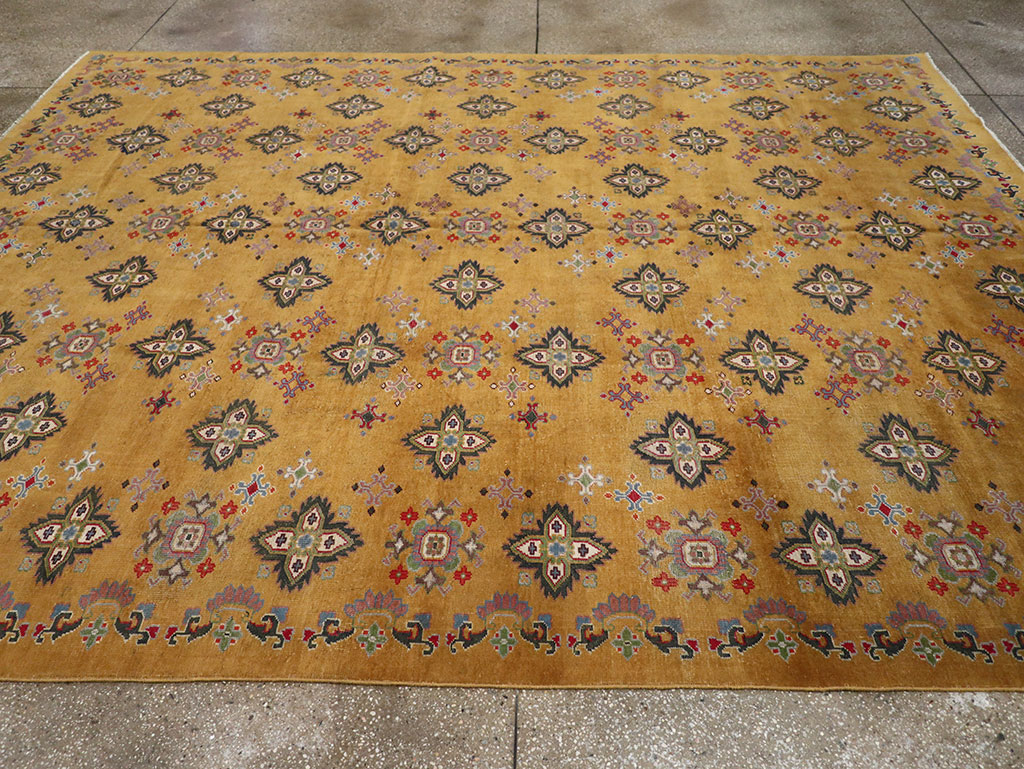 Vintage Indian Room Size Carpet, No.31921 - Staging