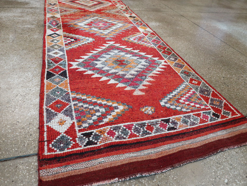 Vintage Turkish Tribal Runner, No.31934 - Staging