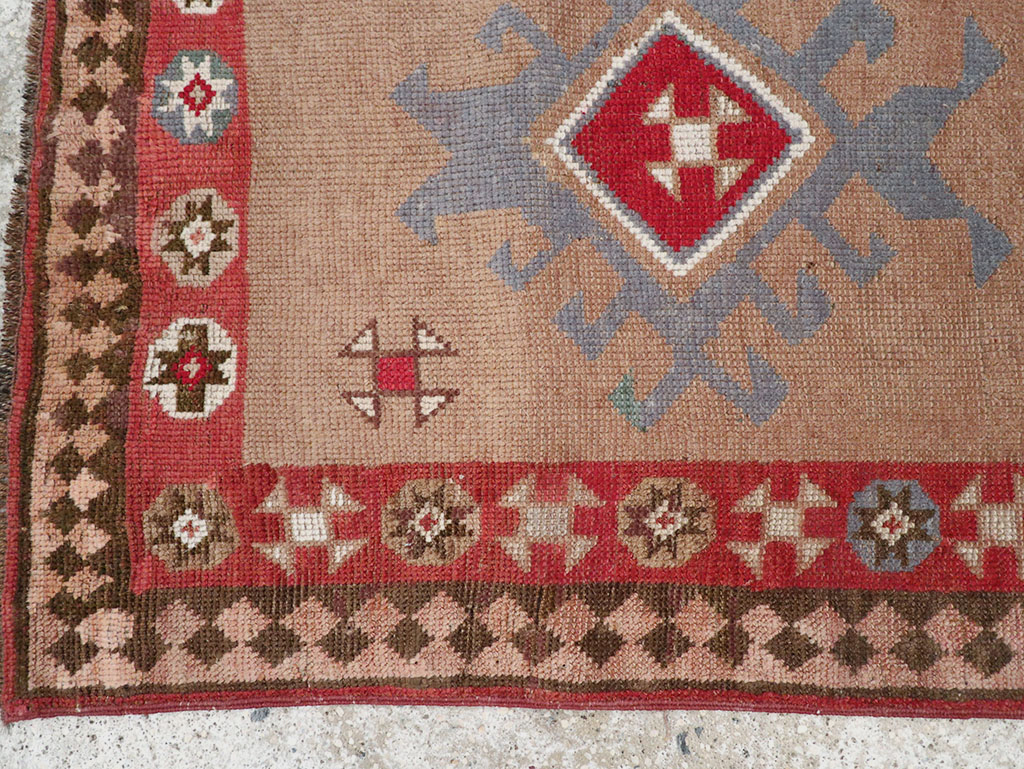 Antique Persian Camel Hair Serab Runner, No.31940 - Staging