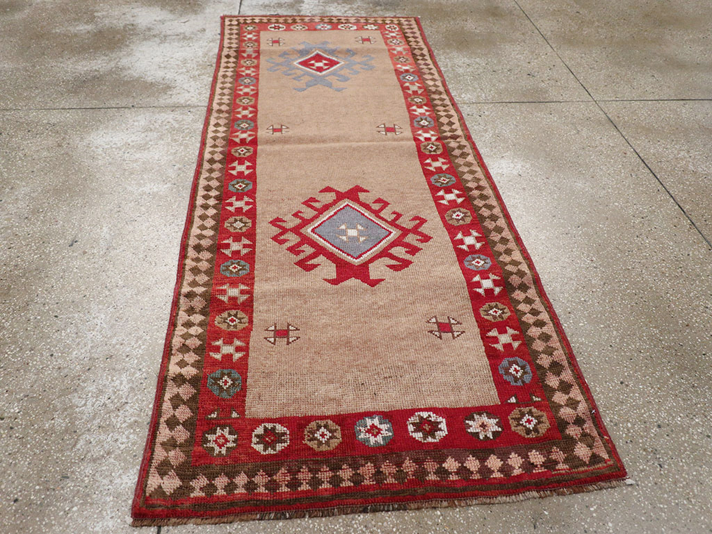 Antique Persian Camel Hair Serab Runner, No.31940 - Staging