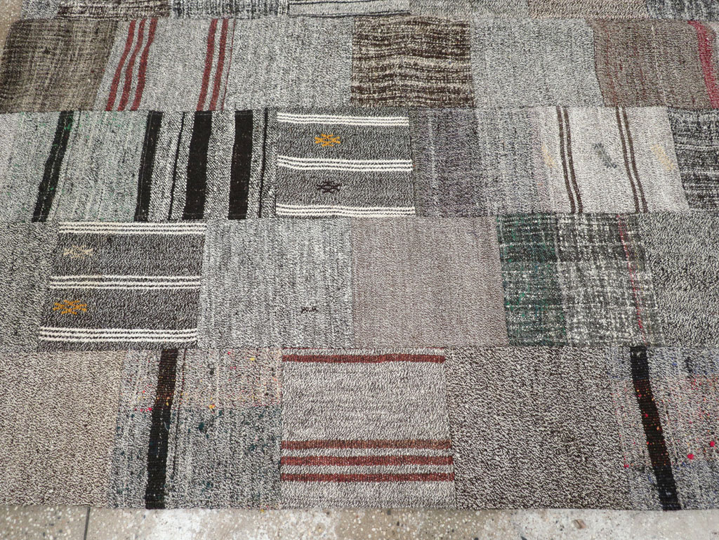 Contemporary Turkish Flatweave Small Room Size Carpet, No.31962 - Staging