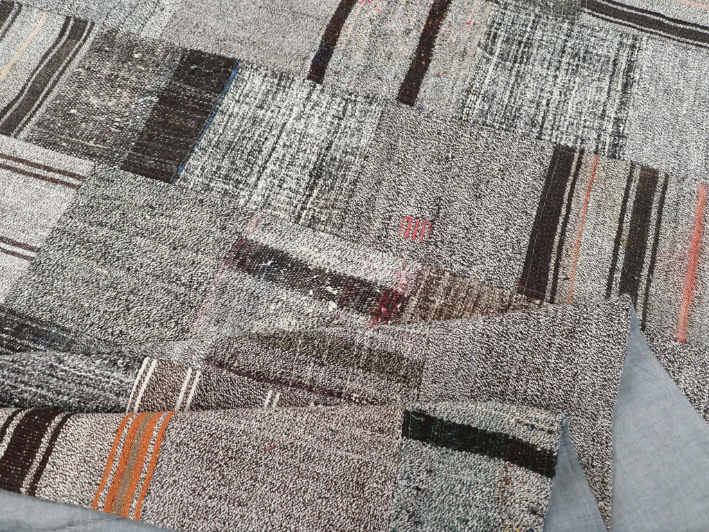 Contemporary Turkish Flatweave Small Room Size Carpet, No.31962 - Staging