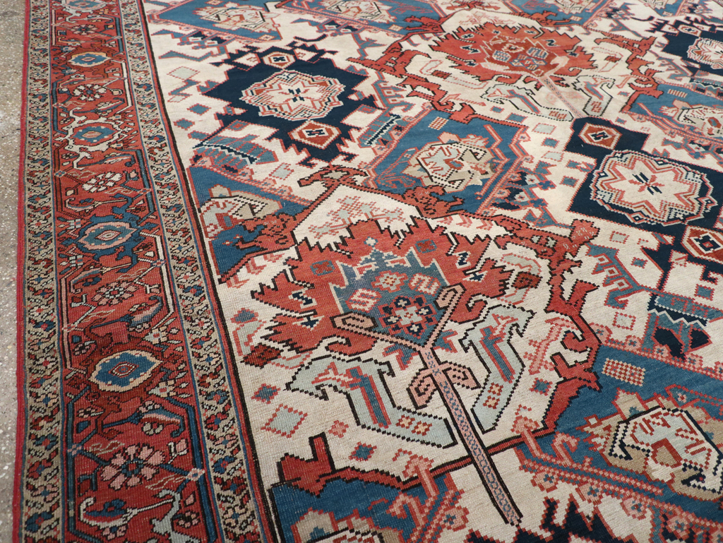 Antique Persian Heriz Carpet, No.31965 - Staging