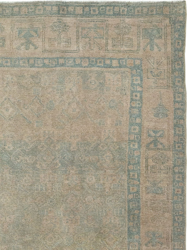 Antique Persian Kurdish Rug, No.31996 - Staging