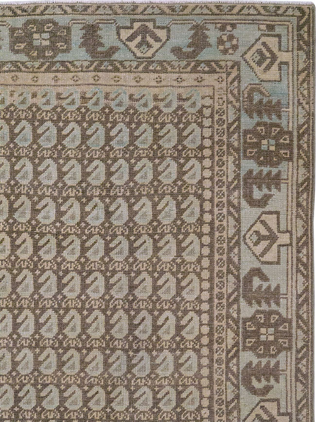 Vintage Persian Veece Accent Rug (Pair: 2 of 2), No.32000 - Staging
