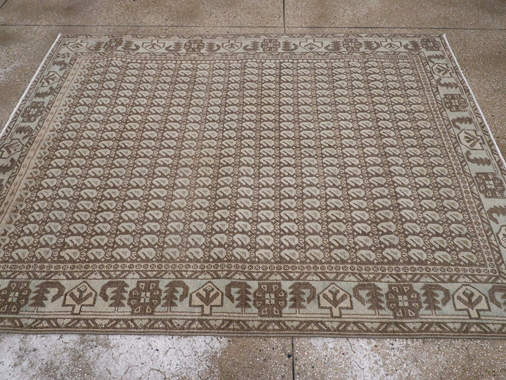 Vintage Persian Veece Accent Rug (Pair: 2 of 2), No.32000 - Staging
