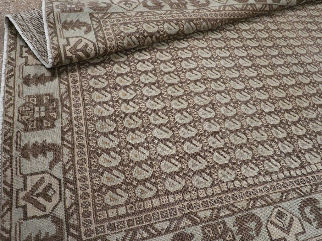 Vintage Persian Veece Accent Rug (Pair: 2 of 2), No.32000 - Staging