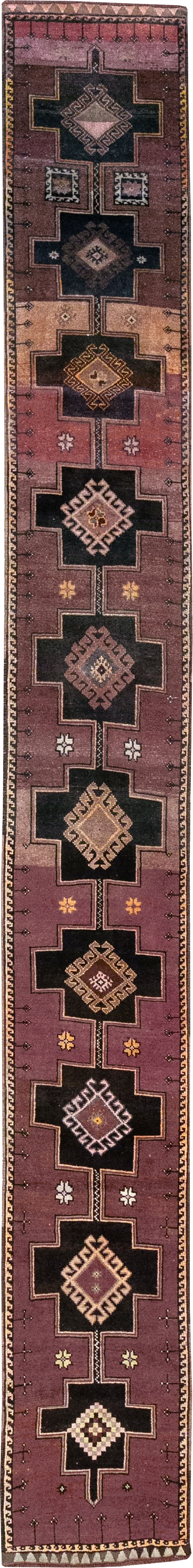 Vintage Turkish Anatolian Long Runner, No.32004 - Staging